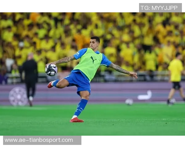 坎塞洛重返尤文传闻被辟谣罗马诺称双方未接触薪资成难题